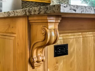 Photo #6: 299366222 Listing