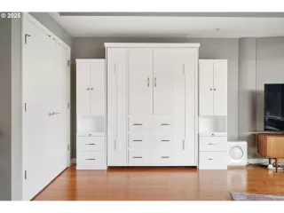 Photo #4: 299470392 Listing 