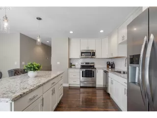 Photo #1: 299507705 Listing 