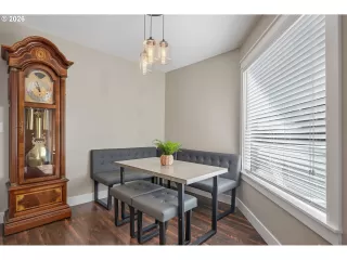 Photo #3: 299507705 Listing 