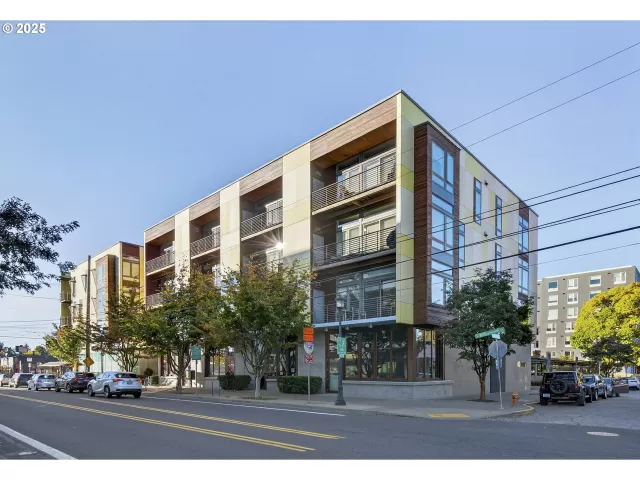 MLS: 299844273 Condo For Sale