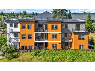 THE GREENWICH Condos for Sale