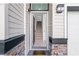 Photo #3: 300235579 Listing 