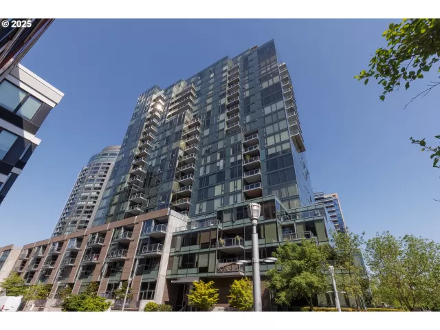 MLS: 300753568 Condo For Sale