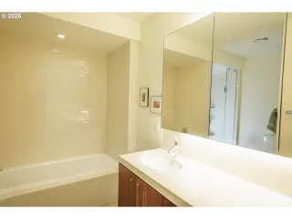 Photo #6: 300753568 Listing 