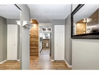 Photo #1: 301167922 Listing 