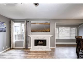 Photo #5: 301167922 Listing 