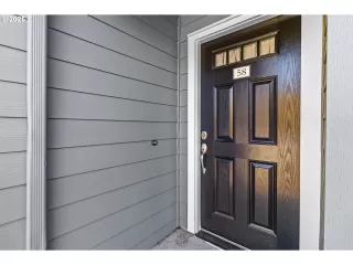 Photo #3: 302436453 Listing 