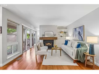 Photo #6: 302709037 Listing 