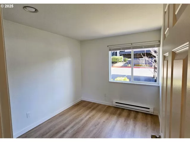 MLS: 303190810 Condo For Sale