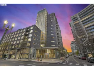 Photo #1: 305088034 Listing 