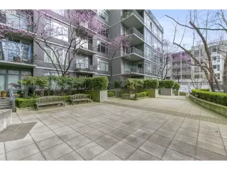 Photo #5: 305088034 Listing 