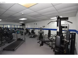 Photo #2: 306399707 Listing 