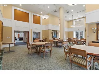 Photo #2: 306989379 Listing 