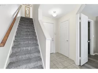 Photo #3: 307219298 Listing