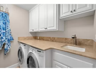 Photo #4: 307542596 Listing 