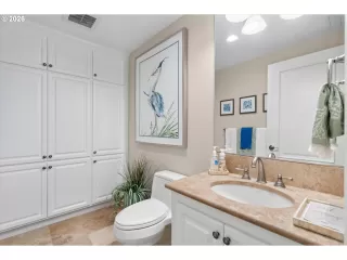 Photo #5: 307542596 Listing 