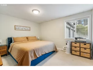 Photo #2: 308134148 Listing