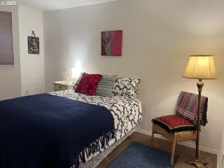 Photo #4: 308314222 Listing