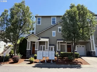 Photo #4: 308628603 Listing