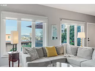 Photo #5: 308814340 Listing 