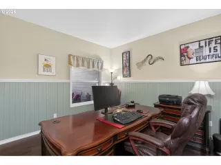 Photo #4: 308893492 Listing