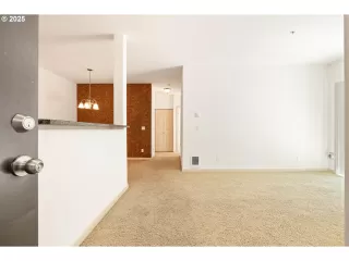 Click for more information on MLS # 310126478 : 11830 NW HOLLY SPRINGS LN 406 More Details about MLS # 310126478 : 11830 NW HOLLY SPRINGS LN 406