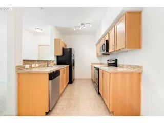 Photo #2: 310126478 Listing