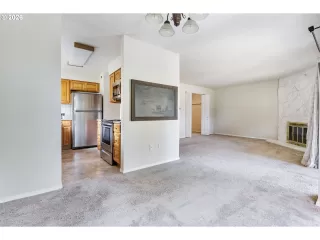 Photo #6: 310168171 Listing 