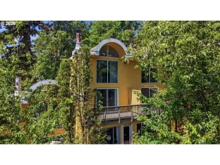 Photo #1: 310396402 Listing
