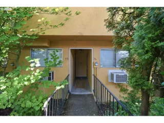 Photo #2: 310396402 Listing