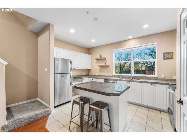 MLS: 310520951 Condo For Sale