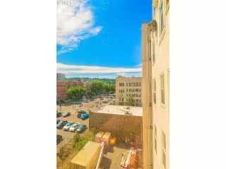 Photo #3: 310927161 Listing