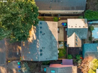 Photo #5: 311995324 Listing 