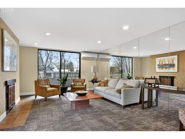 MLS: 312681628 Condo For Sale