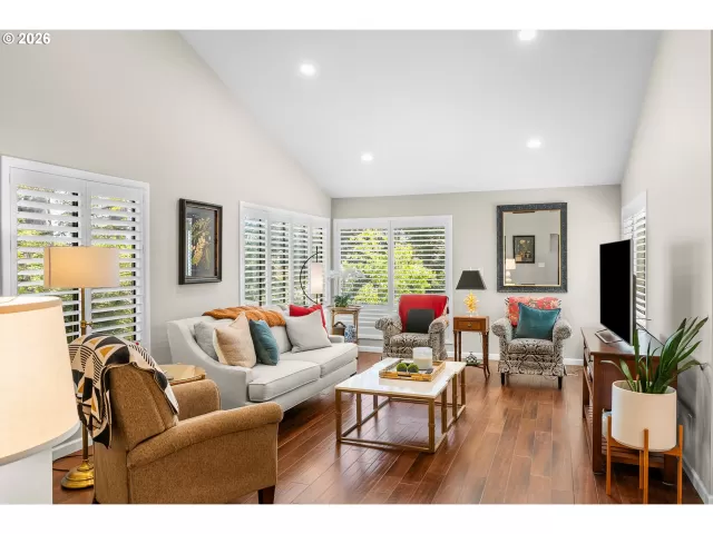 MLS: 313027665 Condo For Sale