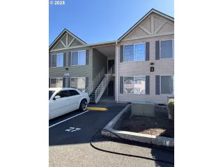 More Details about MLS # 313132466 : 5313 NE 66TH AVE B15