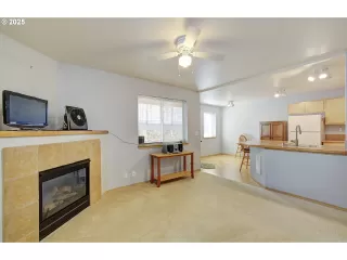 Photo #3: 313132466 Listing