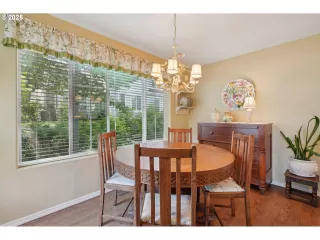 Photo #2: 313163557 Listing 