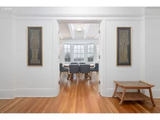 Photo #1: 313268294 Listing 