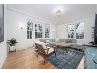 Photo #3: 313268294 Listing 