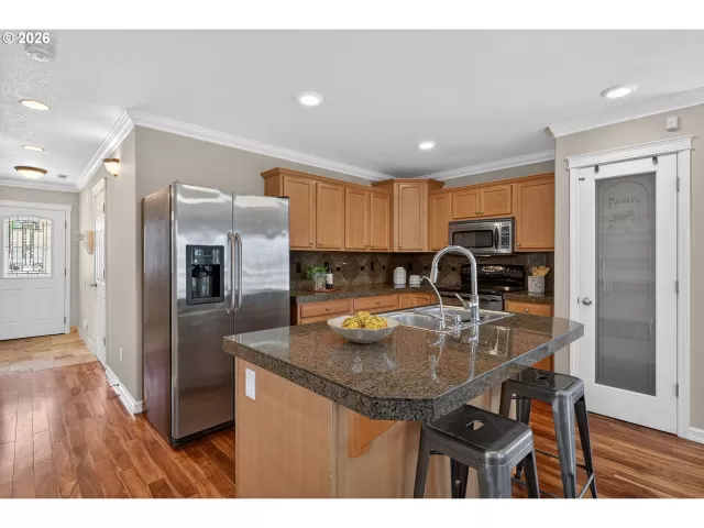 MLS: 314081753 Condo For Sale