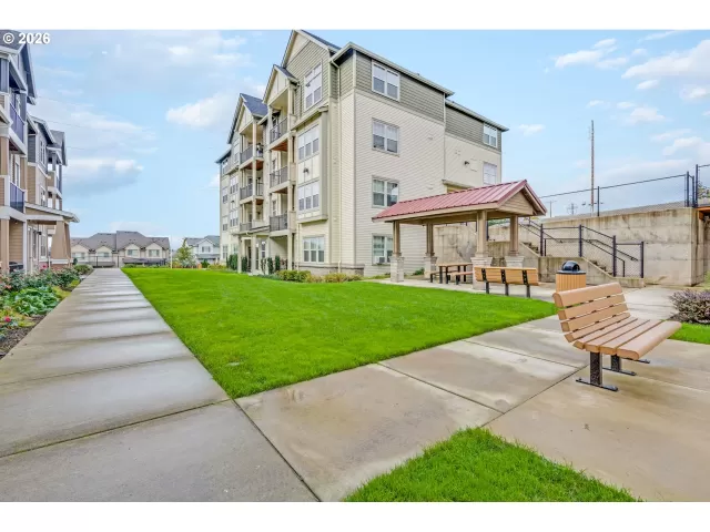 MLS: 314232549 Condo For Sale