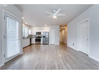 Photo #4: 314232549 Listing 