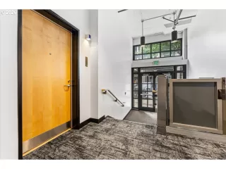 Photo #2: 314481226 Listing