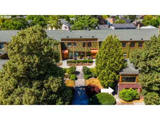 More Details about MLS # 314747285 : 2025 SE CARUTHERS ST 24