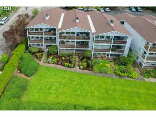 Photo #6: 314759919 Listing