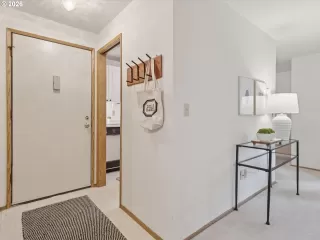 Photo #4: 315325246 Listing 