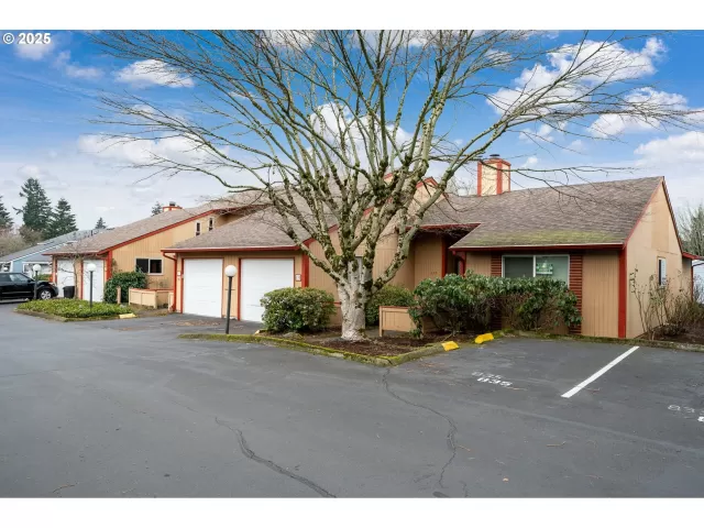 MLS: 315736630 Condo For Sale