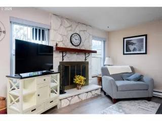 Photo #1: 315736630 Listing 